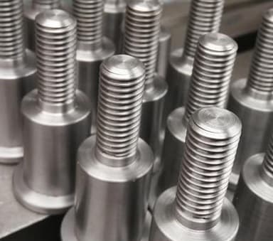 Maquinado de Tornillos y tuercas